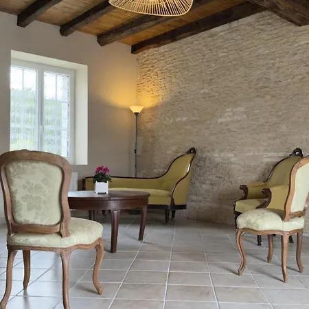 Le De Scevolles Casa de Férias Verrue