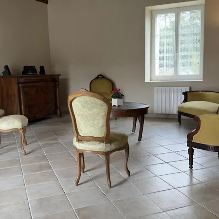 Le De Scevolles Casa de Férias *